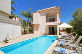 Villa Michaella - 500m from Golden Beach